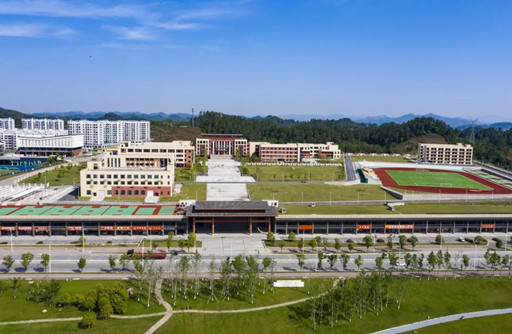 淄博博PG娱乐山中圣陶瓷厂
